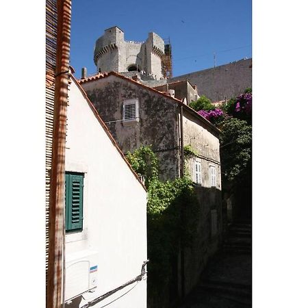 Апартаменты 1-Bdrm With Terrace In The Old Town Дубровник Экстерьер фото