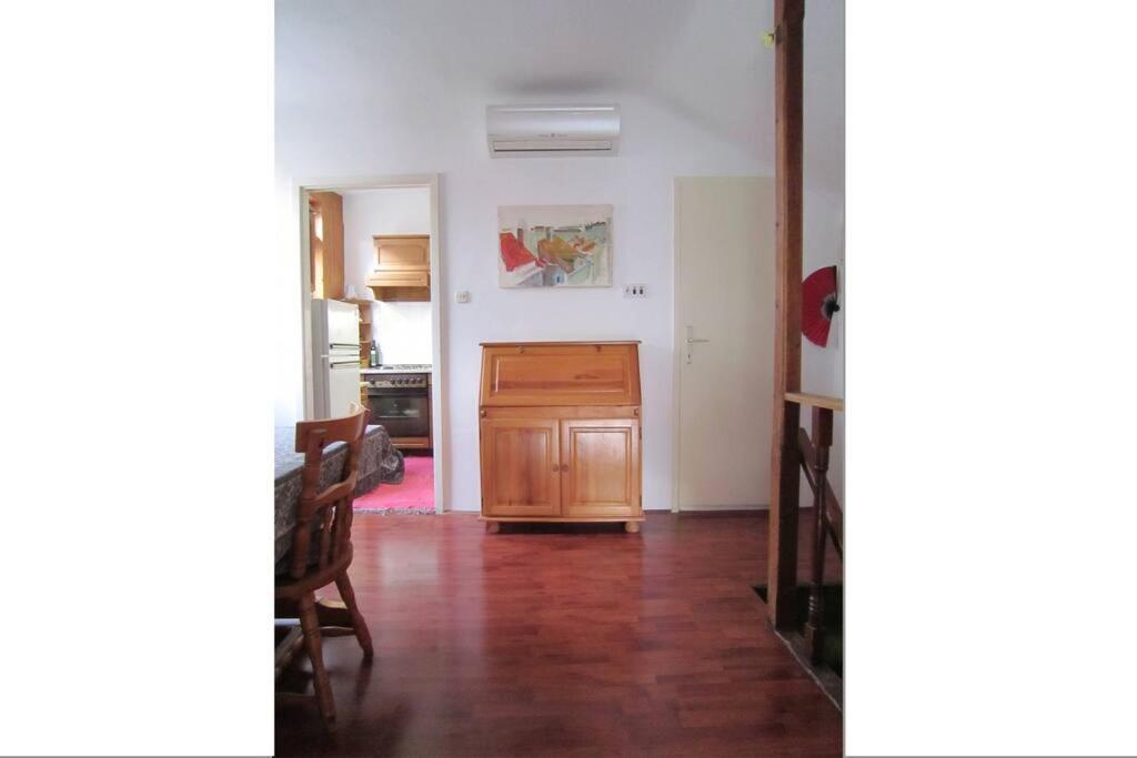Апартаменты 1-Bdrm With Terrace In The Old Town Дубровник Экстерьер фото